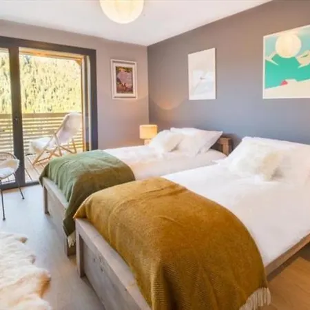 Le 360 N.16 * Châtel