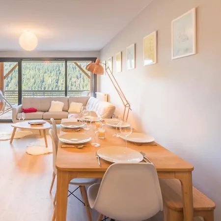 Le 360 N.16 아파트 Châtel